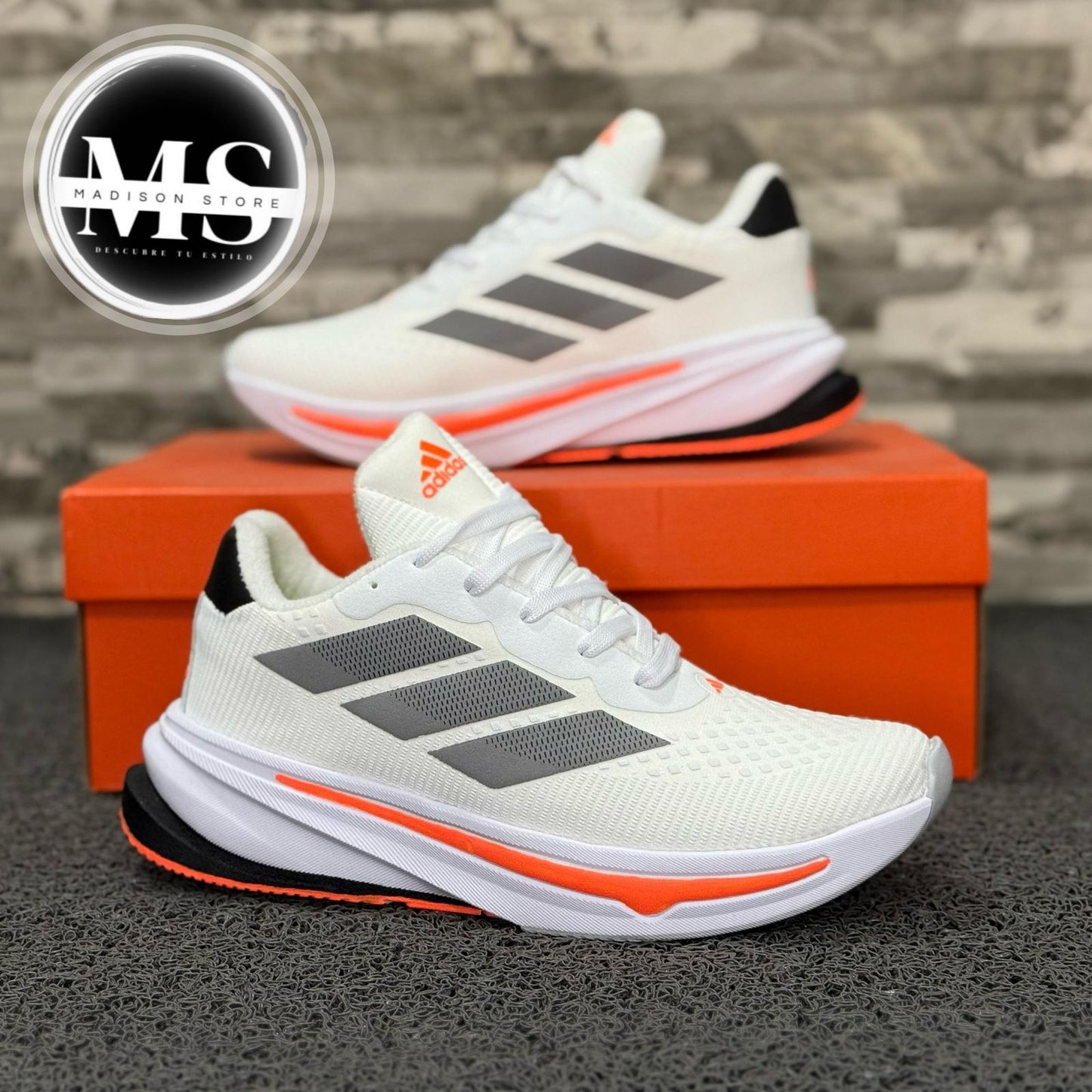 ADIDAS SUPERNOVA