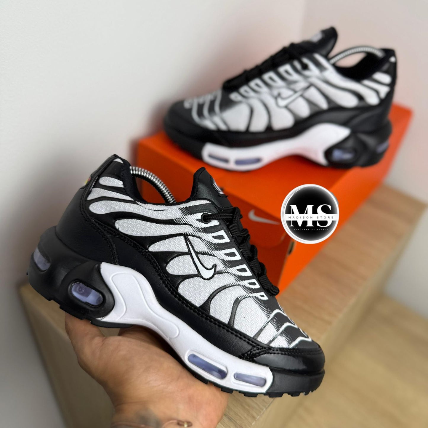 NIKE TN DAMA
