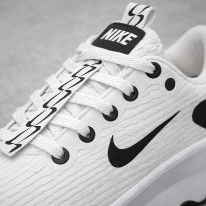 NIKE CAIMAN