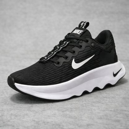 NIKE CAIMAN