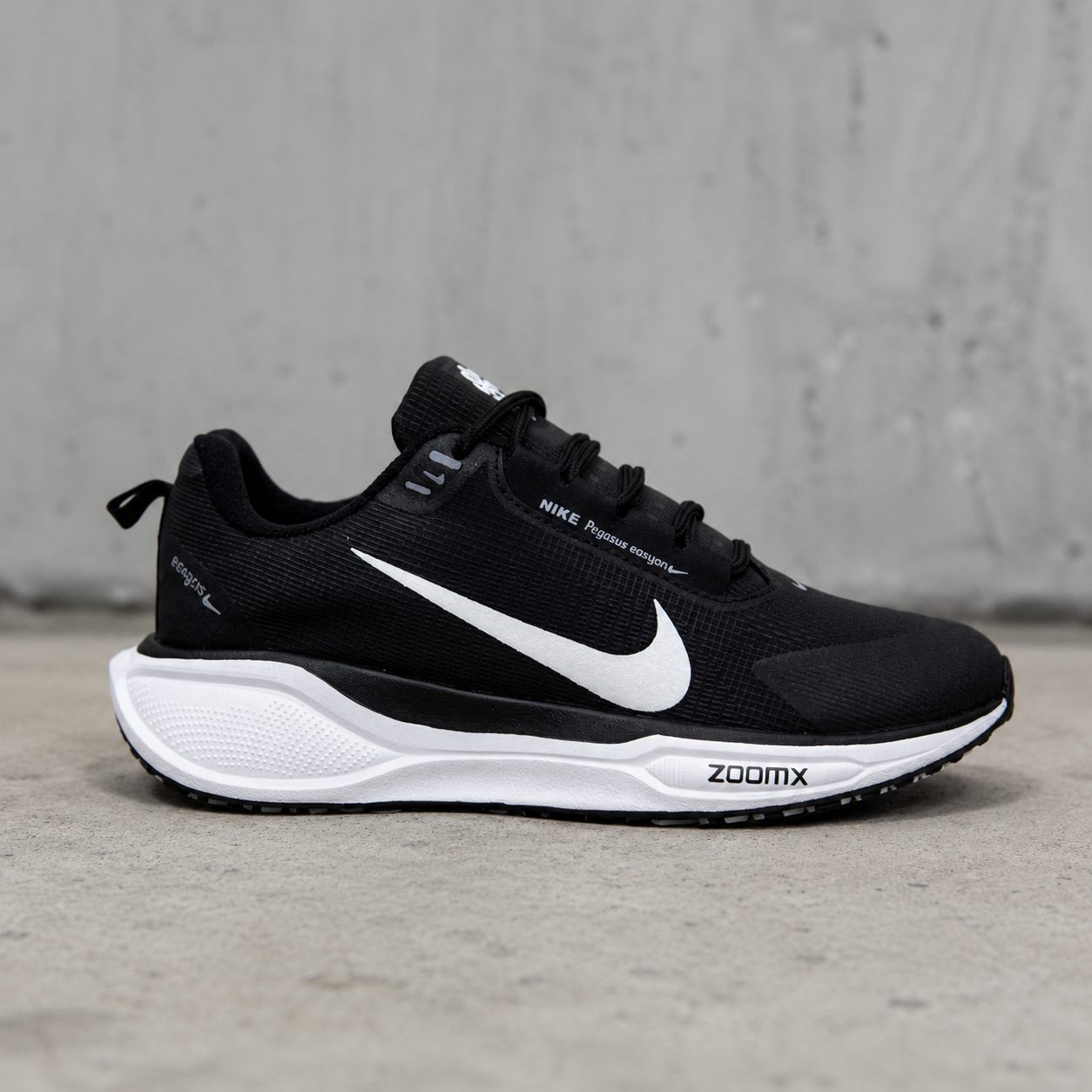 NIKE PEGASUS