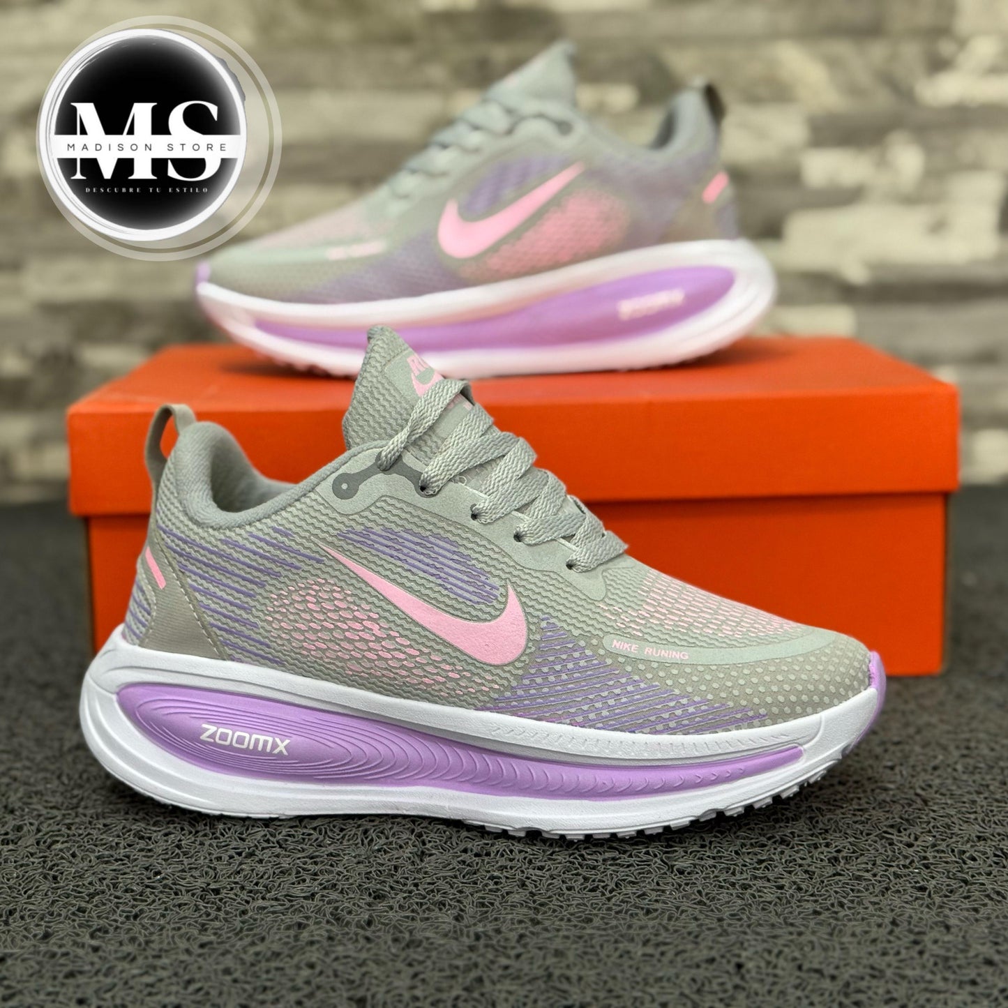 NIKE BOMERO DAMA