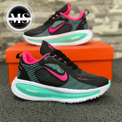 NIKE BOMERO DAMA