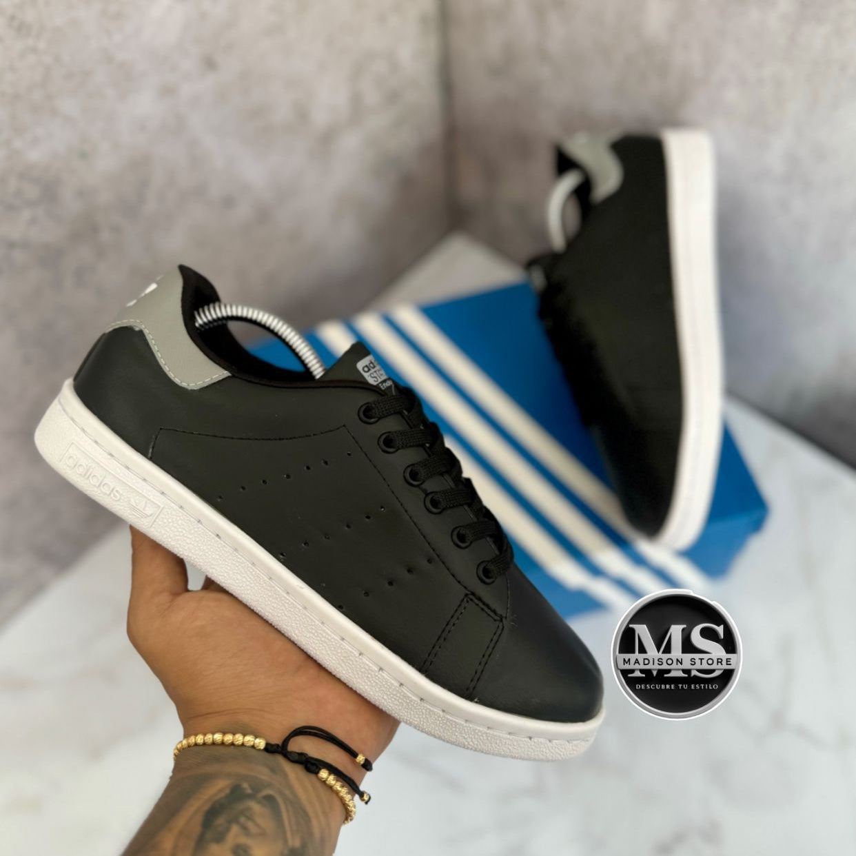 ADIDAS STAN SMITH